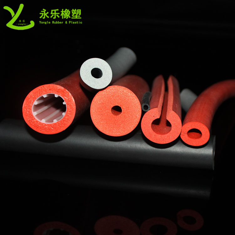 發(fā)泡硅膠管，擠出發(fā)泡硅膠管，耐高溫發(fā)泡硅膠管