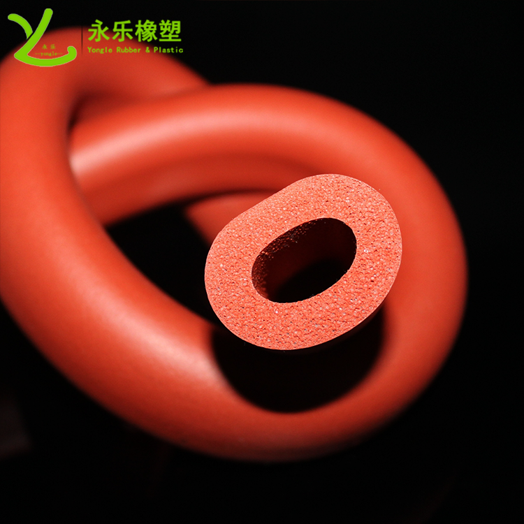 發(fā)泡硅膠管，耐高溫發(fā)泡硅膠管，阻燃硅膠發(fā)泡管，硅膠發(fā)泡管