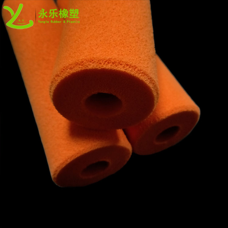 津南發(fā)泡硅膠管，耐高溫發(fā)泡硅膠管，阻燃發(fā)泡硅膠管