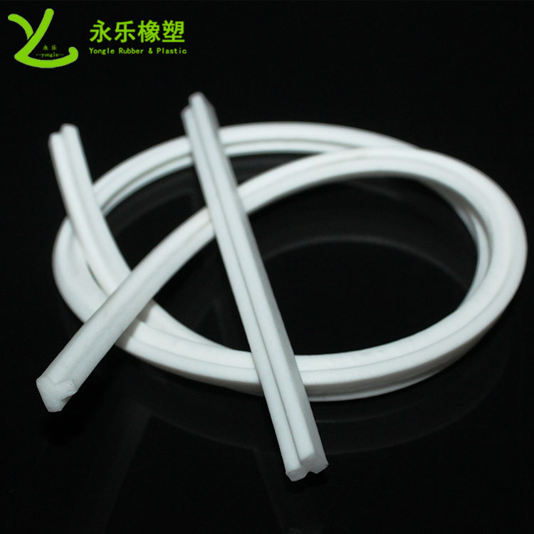 寧河泛光燈發(fā)泡硅膠條，阻燃發(fā)泡密封條，耐高溫硅膠發(fā)泡條