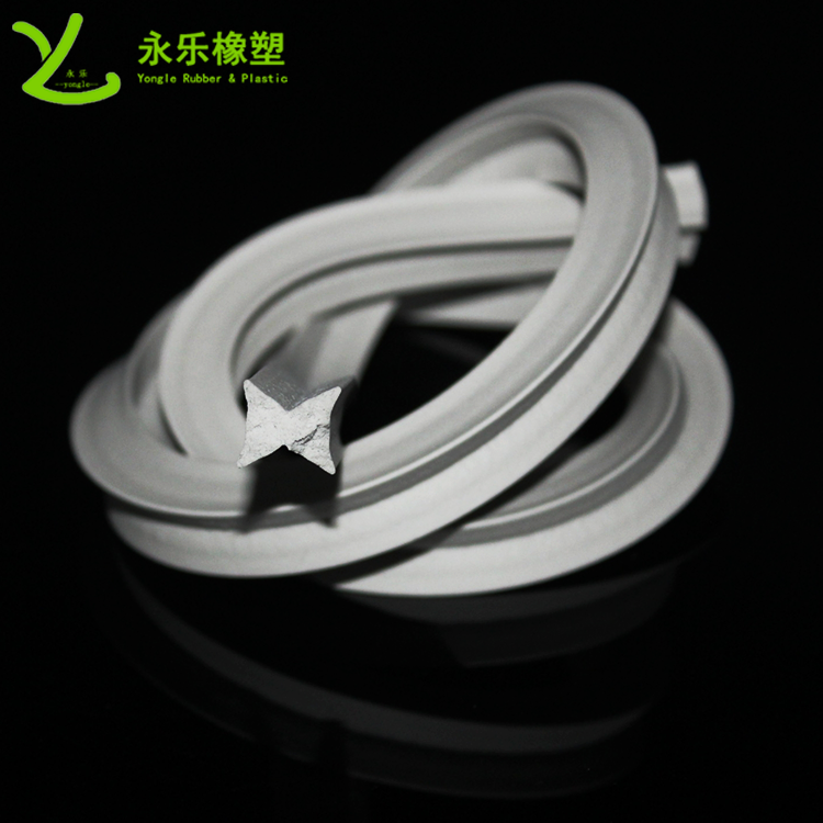 硅膠泡棉膠條，阻燃硅膠泡棉膠條，耐高溫發(fā)泡硅膠條
